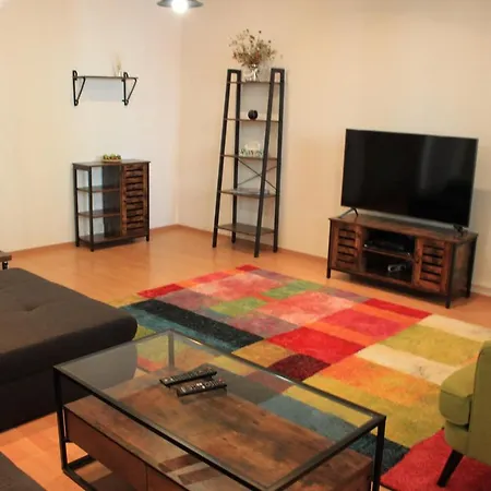 Apartment Apartman Domcekova *